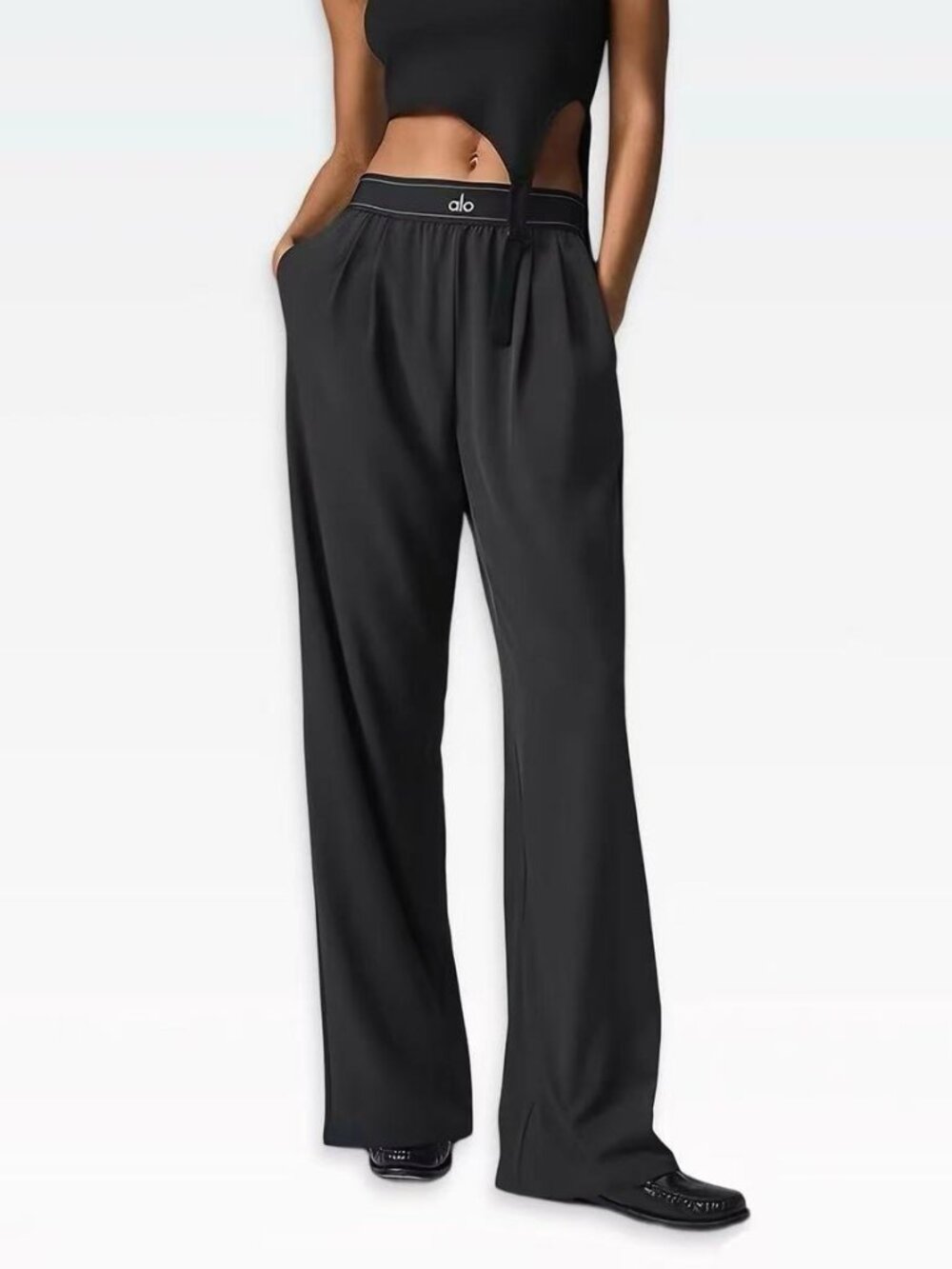 NWT ALO Yoga Suit Up Trouser Regular Black 👖 Wide Leg Minimalist | Regular 30"